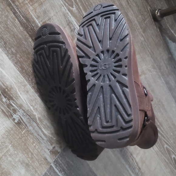 UGG Leather short boots - Picture 5 of 8